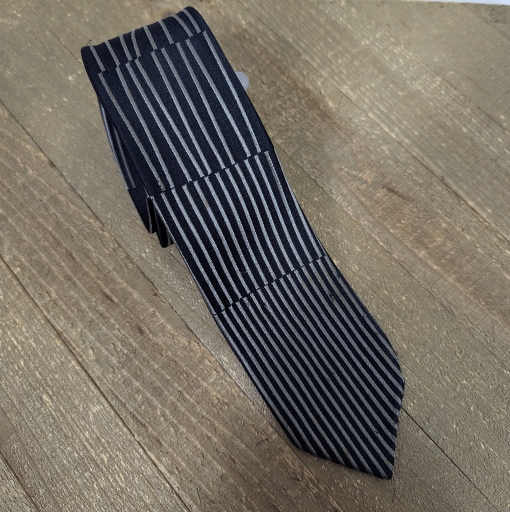 Vintage Ted Lapidus Paris Atelier Silk Tie – Black & Gray Striped Geometric Patt